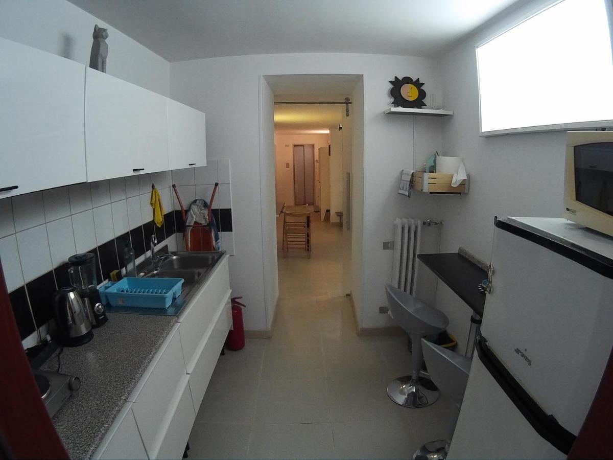 Central Private Flat By Old Town, Shops, Restaurants Bari Luaran gambar